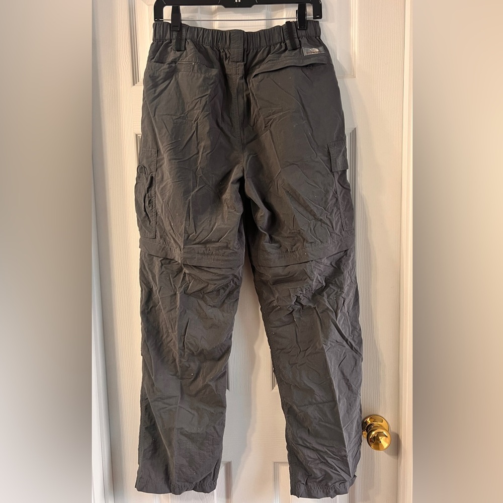The North Face Men's Dark Gray Cargo Pants Zip- off Convertible Pants - Picture 11 of 13